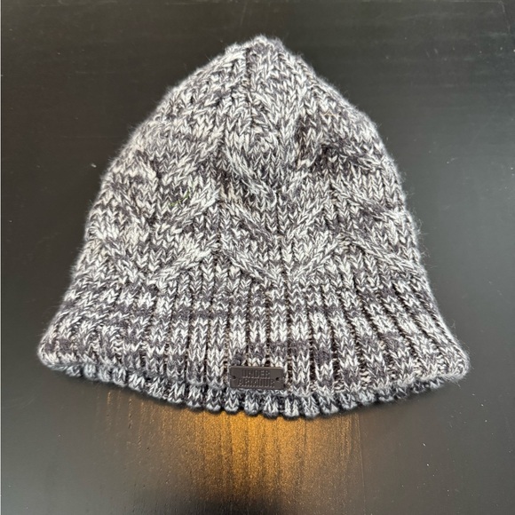 Under Armour Black and Gray Knit Beanie - Picture 1 of 7